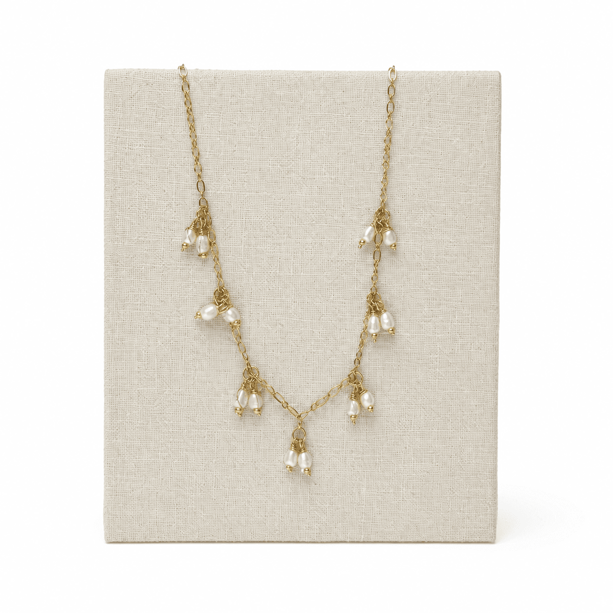 Collar con perlas